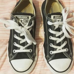 CLOSING CLOSET Tennis Shoes Converse